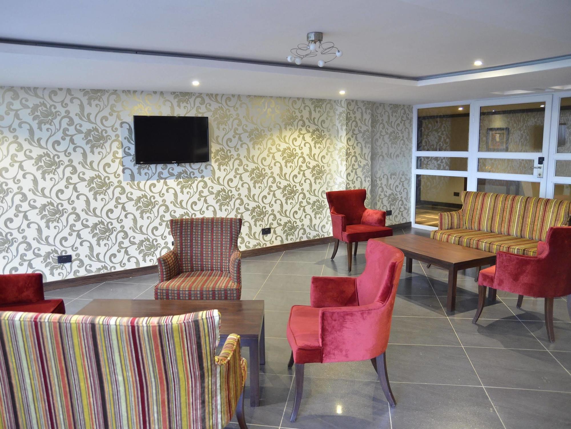 Cloud Hotel & Suites Nairobi Exteriör bild